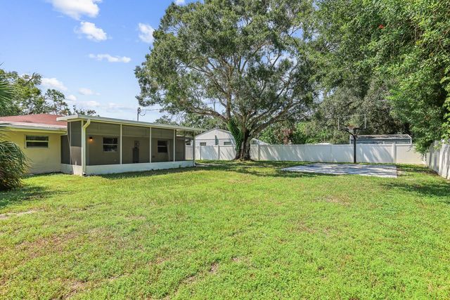 4006 S SHAMROCK ROAD, Tampa, FL 33611