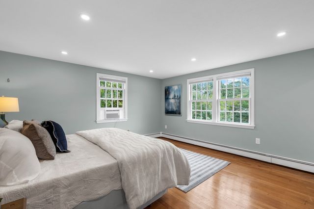 26 Old Coach Rd, Cohasset, MA 02025