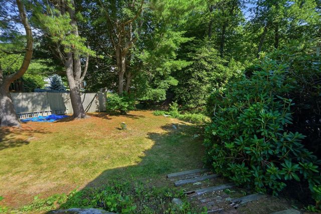 26 Old Coach Rd, Cohasset, MA 02025