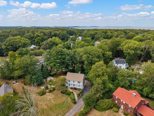 26 Old Coach Rd, Cohasset, MA 02025
