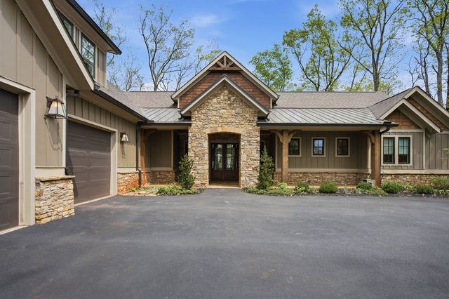 83 Summit Drive W, Big Canoe, GA 30143