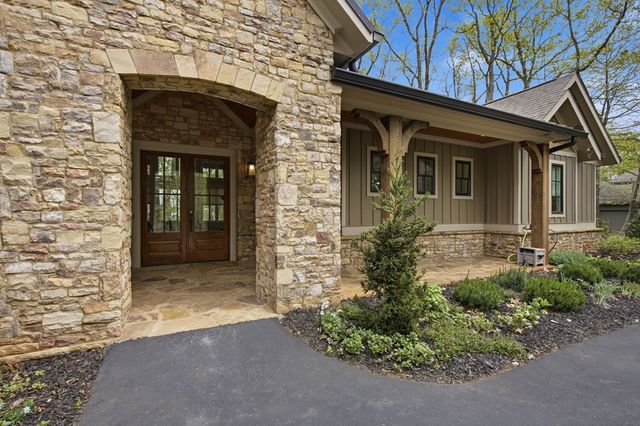83 Summit Drive W, Big Canoe, GA 30143