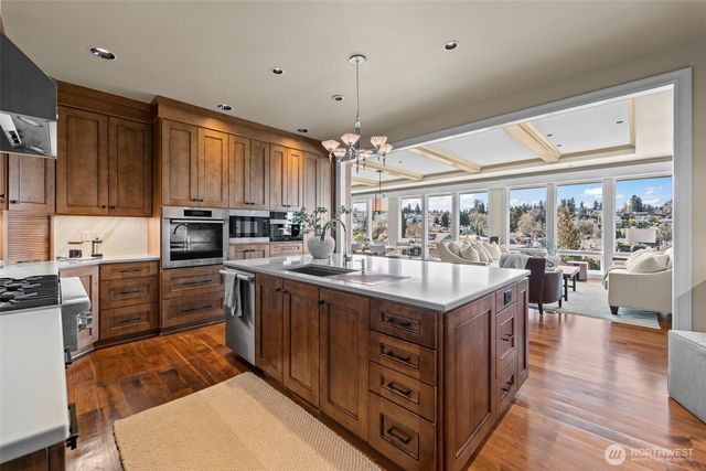 319 N 10th Street, Tacoma, WA 98403