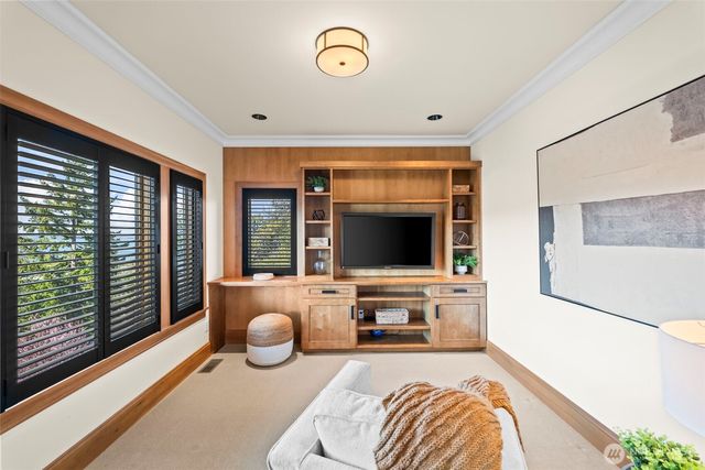 319 N 10th Street, Tacoma, WA 98403