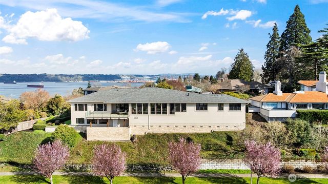 319 N 10th Street, Tacoma, WA 98403