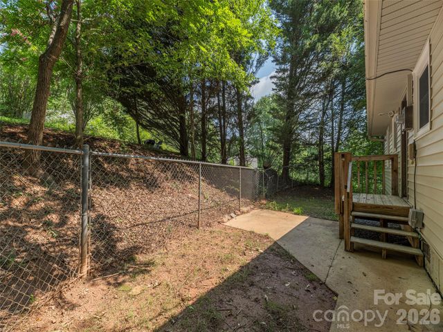 45 James Drive, Leicester, NC 28748