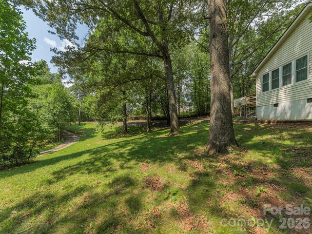 45 James Drive, Leicester, NC 28748