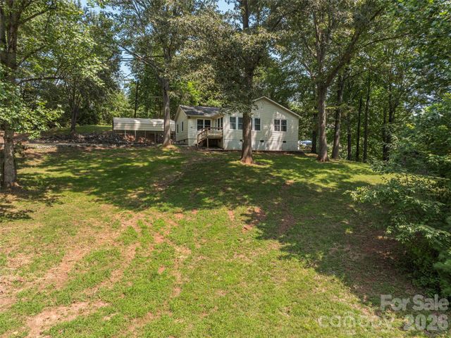 45 James Drive, Leicester, NC 28748