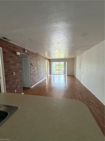 1100 Pondella RD 810, Cape Coral, FL 33909