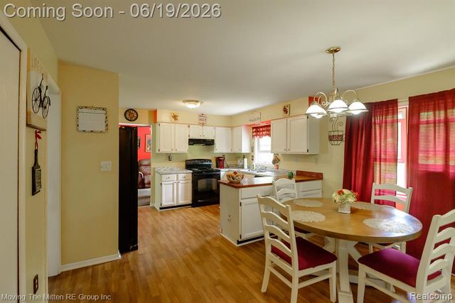 24567 Sherwood Road, Belleville, MI 48111