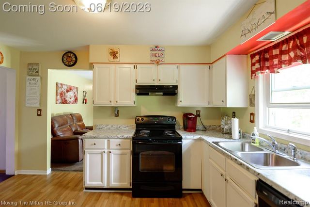 24567 Sherwood Road, Belleville, MI 48111
