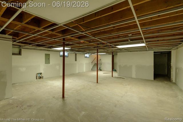 24567 Sherwood Road, Belleville, MI 48111