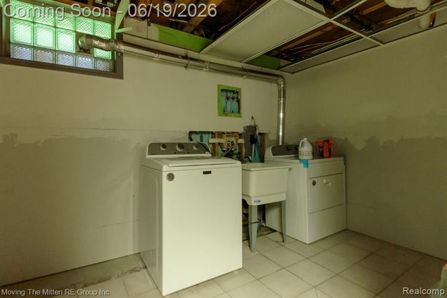 24567 Sherwood Road, Belleville, MI 48111