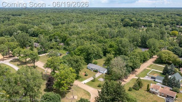 24567 Sherwood Road, Belleville, MI 48111