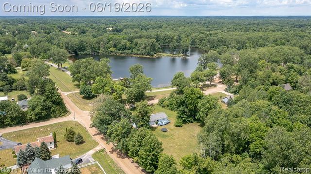 24567 Sherwood Road, Belleville, MI 48111