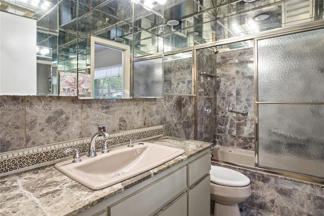 11505 N Bayshore Dr, North Miami, FL 33181