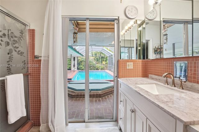 11505 N Bayshore Dr, North Miami, FL 33181