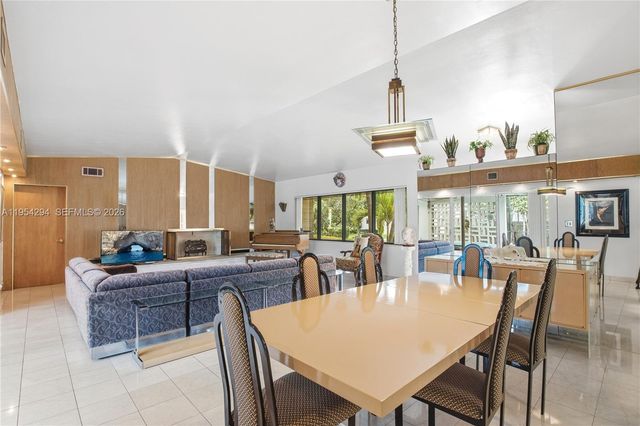 11505 N Bayshore Dr, North Miami, FL 33181