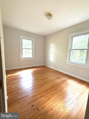 1523 COURTHOUSE RD, Stafford, VA 22554