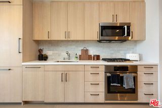 1755 Argyle Avenue 0802, Los Angeles, CA 90028