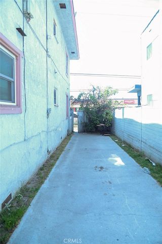 1454 Magnolia, Long Beach, CA 90813