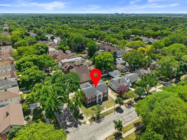 6405 W Clarke STREET, Wauwatosa, WI 53213
