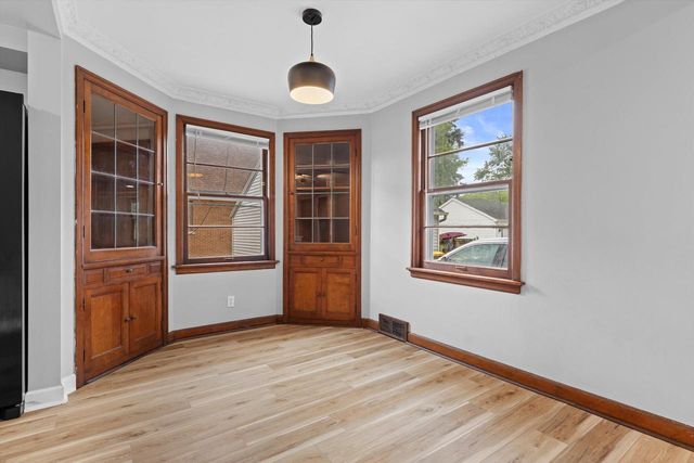 6405 W Clarke STREET, Wauwatosa, WI 53213