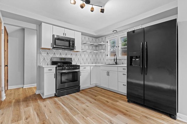 6405 W Clarke STREET, Wauwatosa, WI 53213