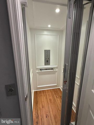 126 GILBERT CT, Edgewater, MD 21037