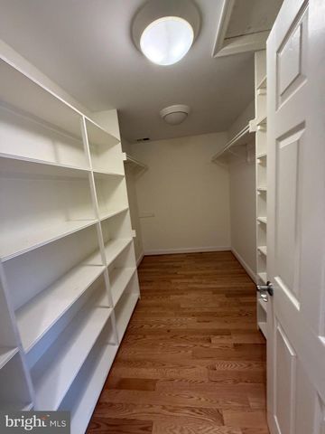 126 GILBERT CT, Edgewater, MD 21037