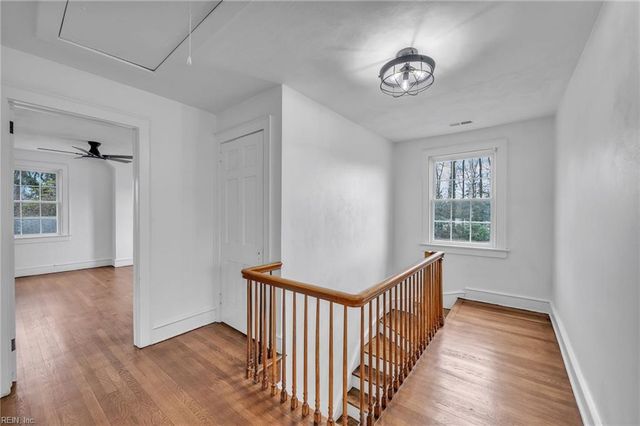 1263 W Queen ST, Hampton, VA 23669