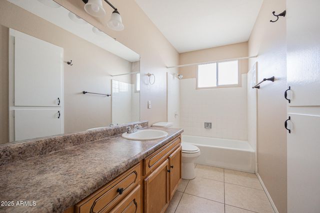 1239 E HERMOSA Drive, Tempe, AZ 85282