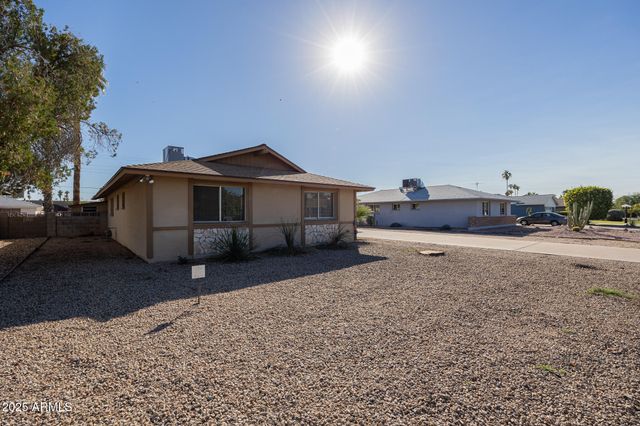 1239 E HERMOSA Drive, Tempe, AZ 85282