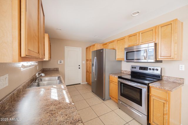 1239 E HERMOSA Drive, Tempe, AZ 85282