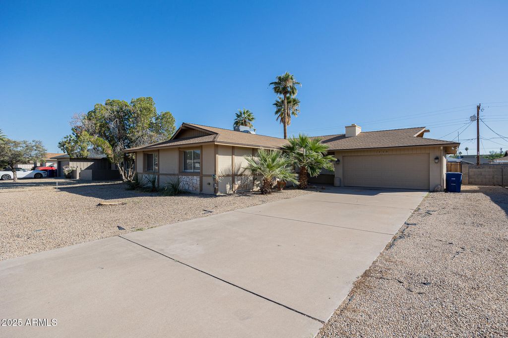 1239 E HERMOSA Drive, Tempe, AZ 85282