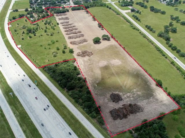 1412 Ward Bend Road, Sealy, TX 77474