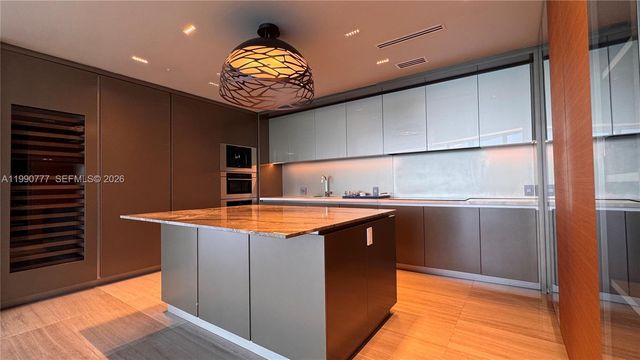 18975 Collins Ave 2500, Sunny Isles Beach, FL 33160