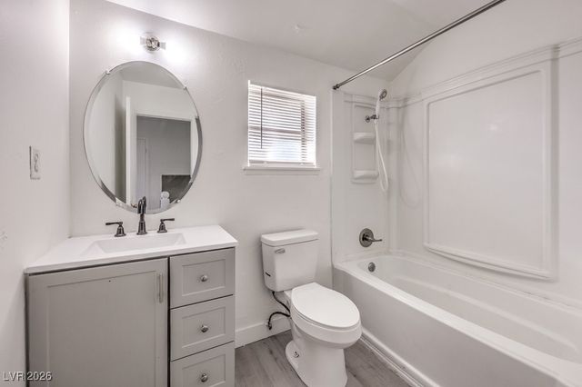 5401 Longridge Avenue, Las Vegas, NV 89146