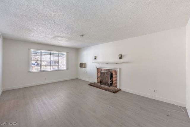 5401 Longridge Avenue, Las Vegas, NV 89146