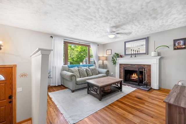 85 Malley Ave, Avon, MA 02322