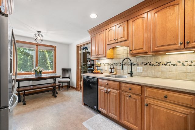 85 Malley Ave, Avon, MA 02322