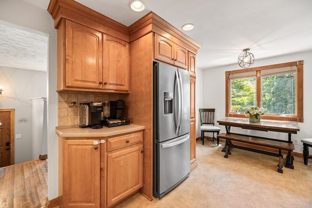 85 Malley Ave, Avon, MA 02322