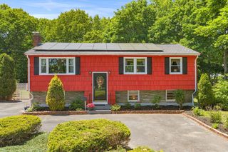 85 Malley Ave, Avon, MA 02322