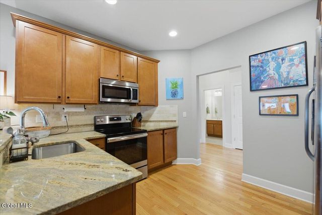 58 Lori Jean Place, Troy, NY 12182
