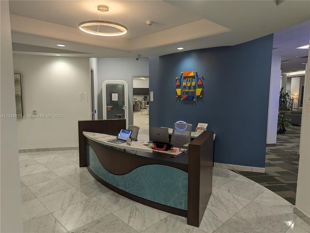 1501 Biscayne Blvd INT, Miami, FL 33132