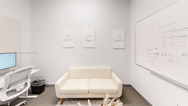 1501 Biscayne Blvd INT, Miami, FL 33132