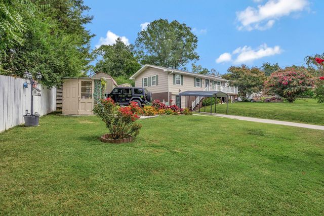 587 Holcomb Road, Ringgold, GA 30736