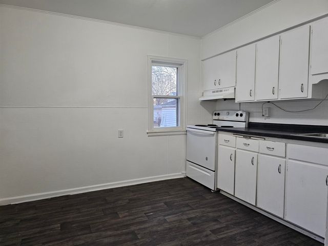 307 Center Street, Waterloo, IA 50703