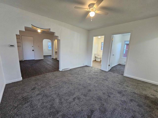 307 Center Street, Waterloo, IA 50703