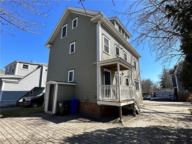 53 Burton Street, Bristol, RI 02809